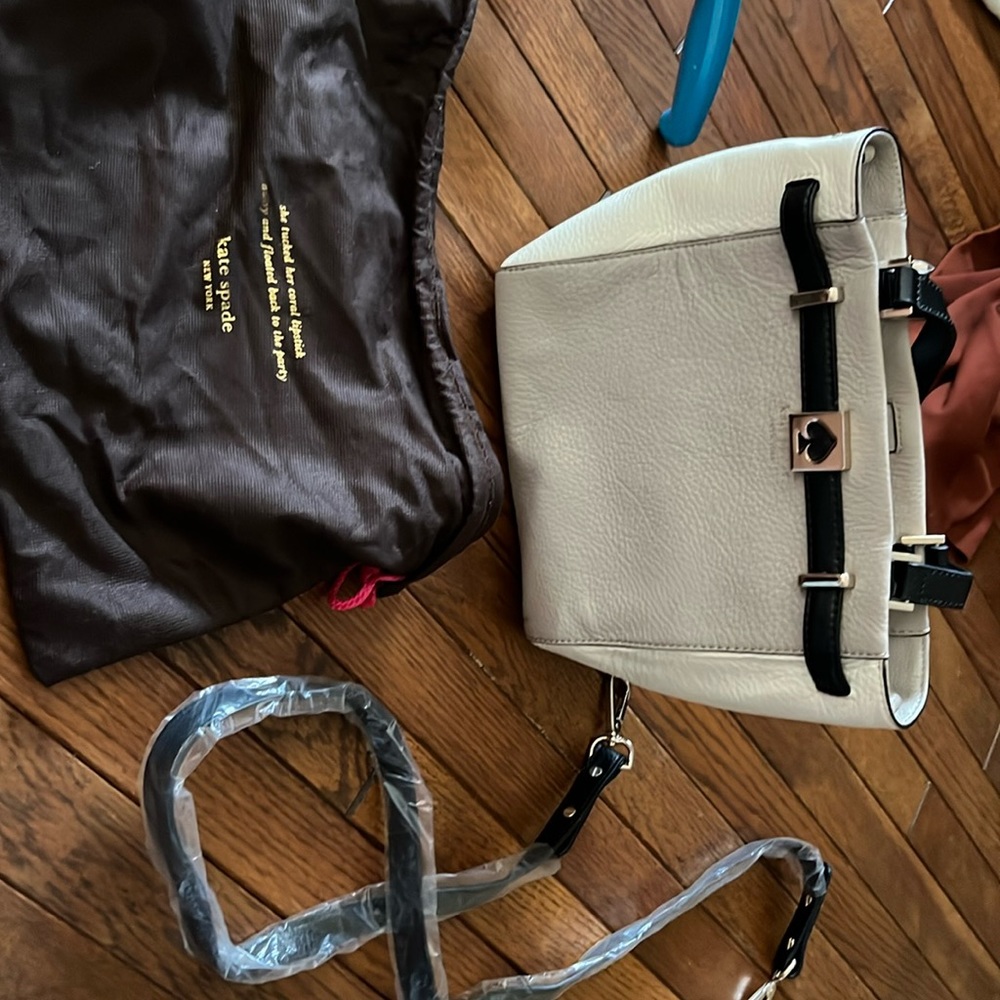 Kate spade purse